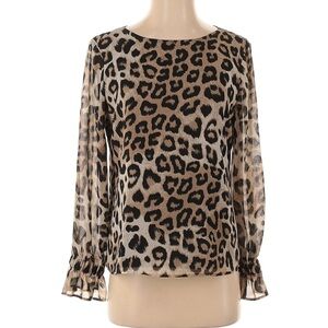 Long sleeve boat neck leopard Banana Republic Top. medium